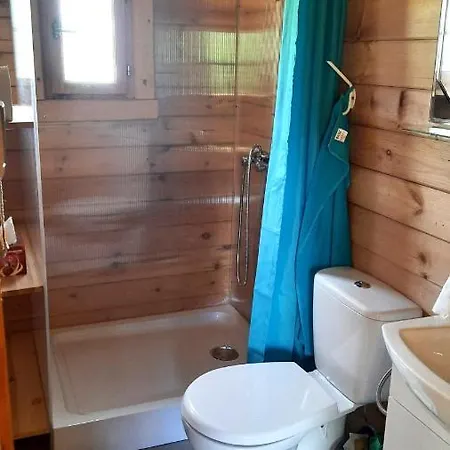 Nad Jeziorem Gowidlinskim