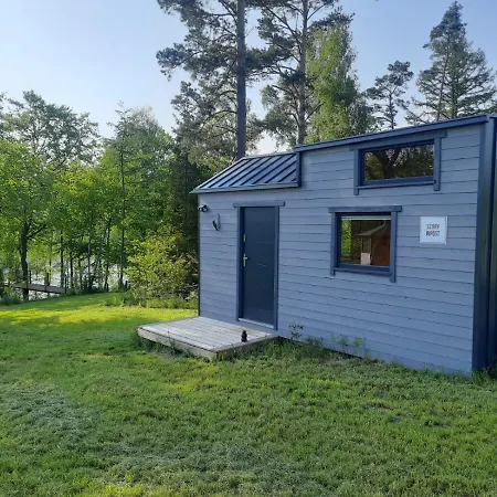 Nad Jeziorem Gowidlinskim