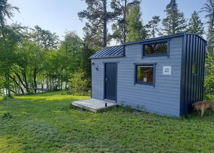 Nad Jeziorem Gowidlinskim